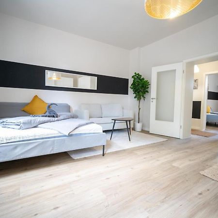 Fullhouse - Zwickau - L96 - Smarttv - Nespresso - 2 Queensize Beds Exterior foto
